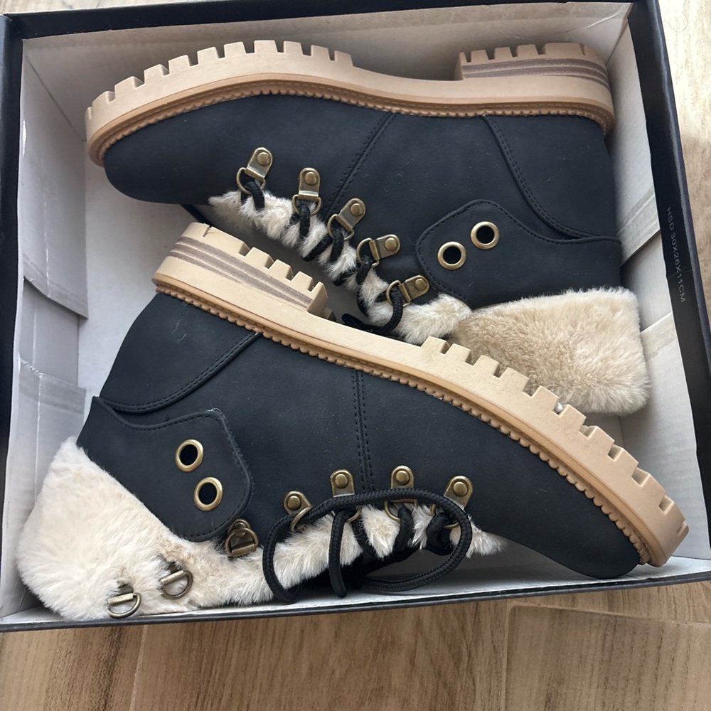 Nicole Miller Black and Tan Winter Boots